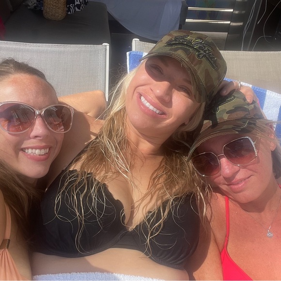 Meet your Posher, Sarah - Picture 10 of 10